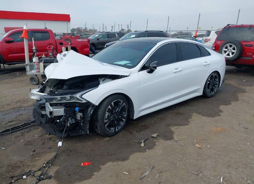 Photo 2 of 2024 Kia K5 GT-LINE (VIN 5XXG64J27RG237441)