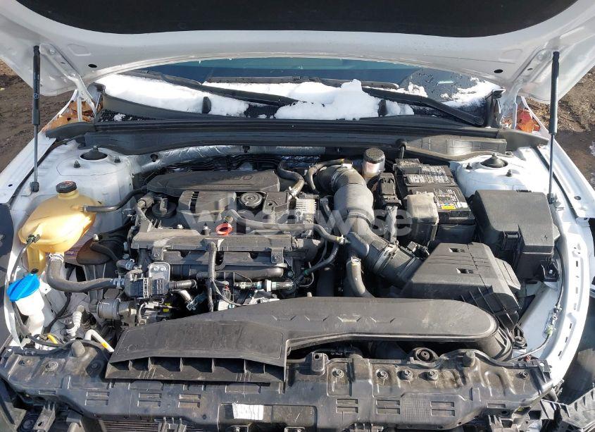 Photo 10 of 2024 Kia K5 GT-LINE (VIN 5XXG64J27RG262758)