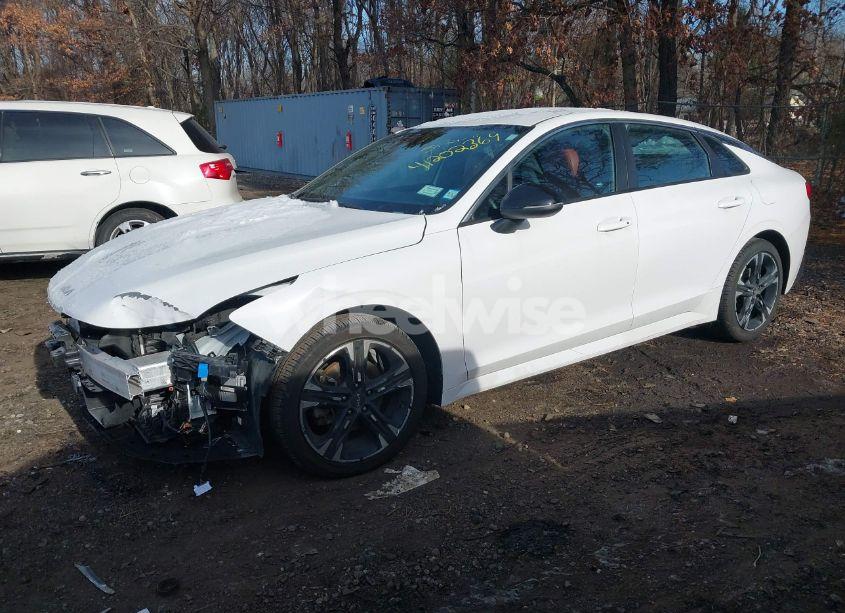 Photo 2 of 2024 Kia K5 GT-LINE (VIN 5XXG64J27RG262758)