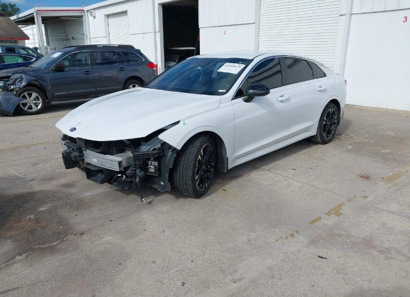 Photo 2 of 2021 Kia K5 GT-LINE (VIN 5XXG64J28MG042571)