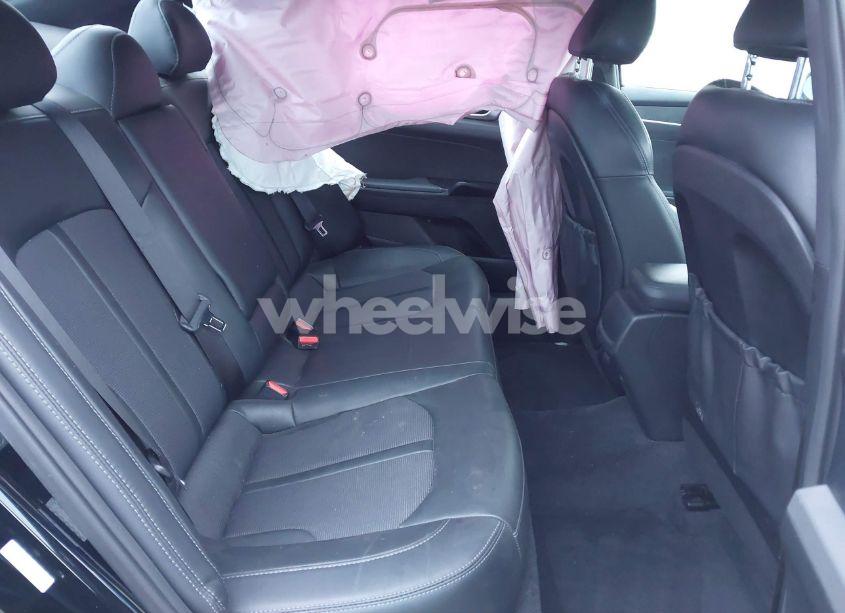 Photo 8 of 2022 Kia K5 GT-LINE (VIN 5XXG64J28NG104620)