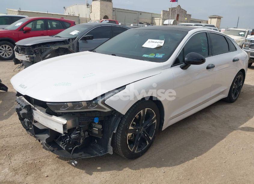 Photo 2 of 2023 Kia K5 GT-LINE (VIN 5XXG64J28PG183919)