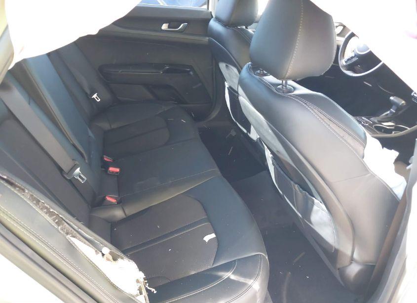 Photo 8 of 2023 Kia K5 GT-LINE (VIN 5XXG64J28PG198307)