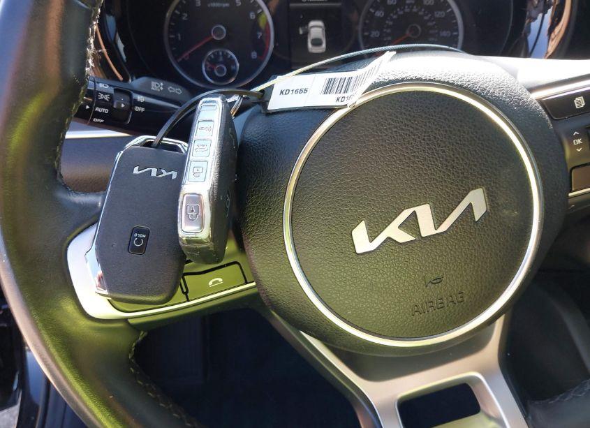 Photo 11 of 2023 Kia K5 GT-LINE (VIN 5XXG64J28PG213517)