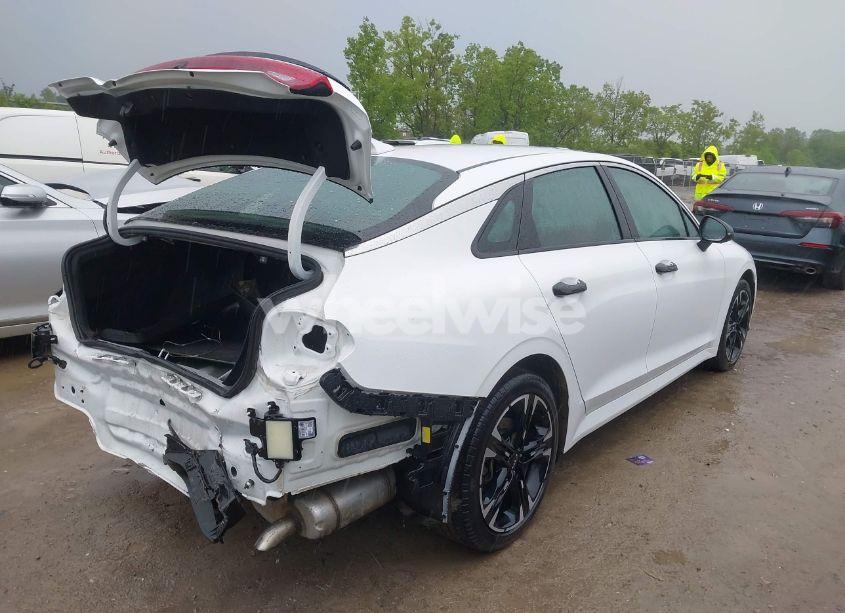 Photo 4 of 2024 Kia K5 GT-LINE (VIN 5XXG64J28RG230854)