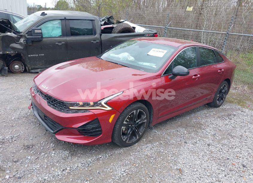 Photo 2 of 2024 Kia K5 GT-LINE (VIN 5XXG64J28RG257083)