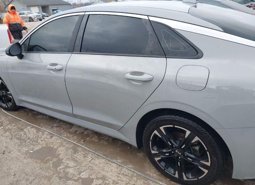 Photo 14 of 2021 Kia K5 GT-LINE (VIN 5XXG64J29MG024368)