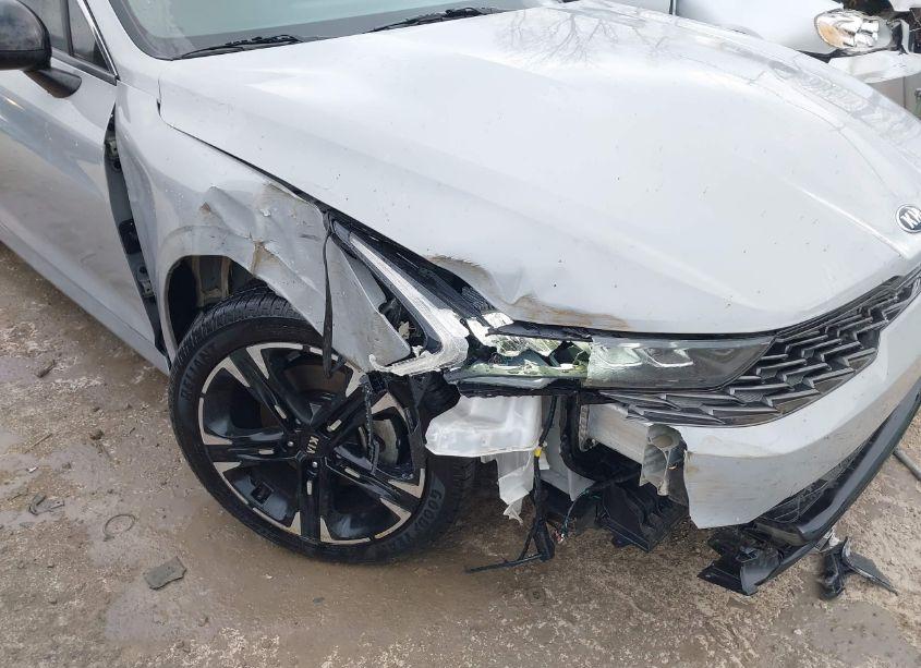 Photo 6 of 2021 Kia K5 GT-LINE (VIN 5XXG64J29MG024368)