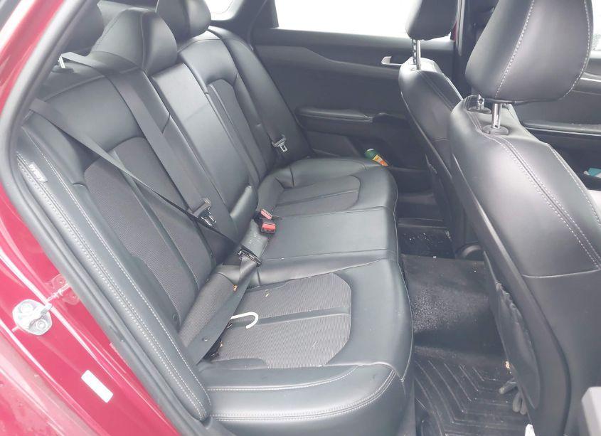 Photo 8 of 2022 Kia K5 GT-LINE (VIN 5XXG64J29NG098231)