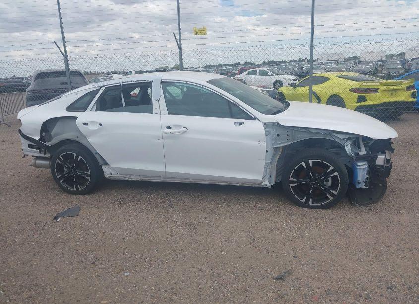 Photo 14 of 2022 Kia K5 GT-LINE (VIN 5XXG64J29NG112516)