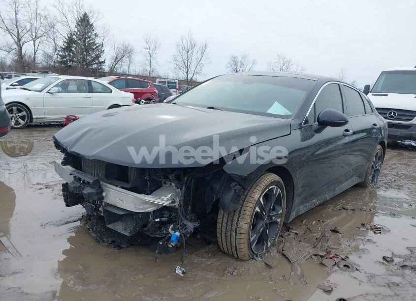 Photo 2 of 2022 Kia K5 GT-LINE (VIN 5XXG64J29NG115867)