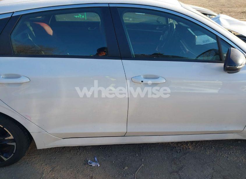 Photo 13 of 2023 Kia K5 GT-LINE (VIN 5XXG64J29PG171701)