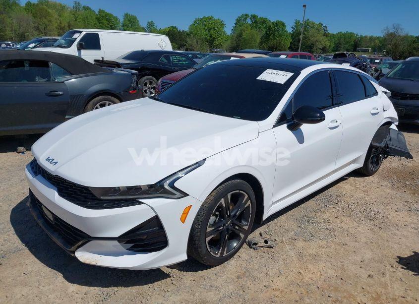 Photo 2 of 2024 Kia K5 GT-LINE (VIN 5XXG64J29RG266164)