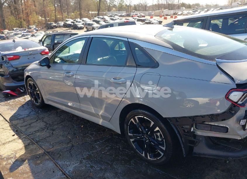 Photo 14 of 2021 Kia K5 GT-LINE (VIN 5XXG64J2XMG023309)