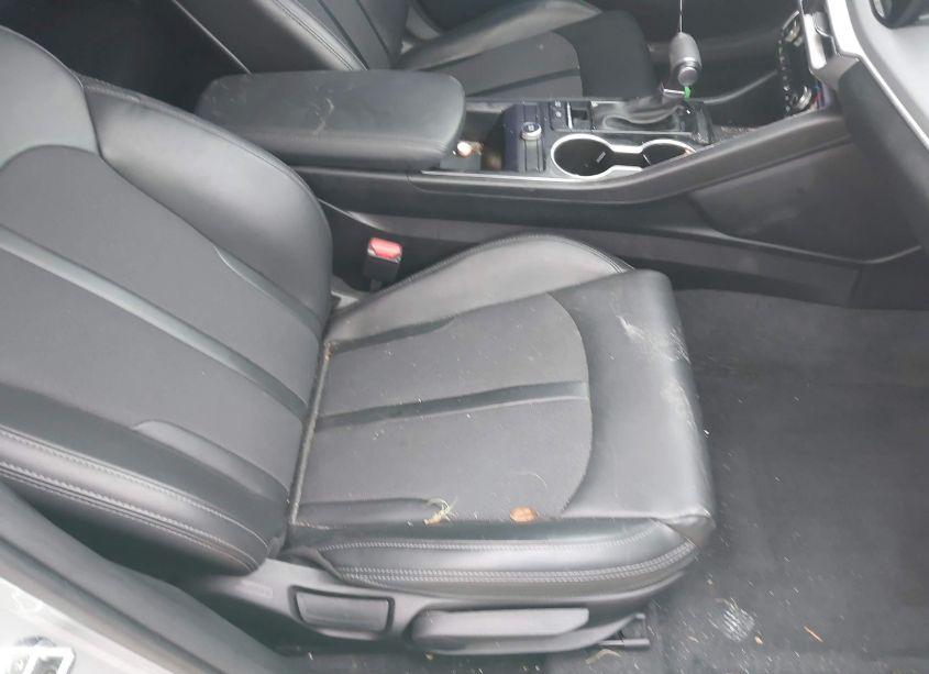 Photo 5 of 2021 Kia K5 GT-LINE (VIN 5XXG64J2XMG063535)