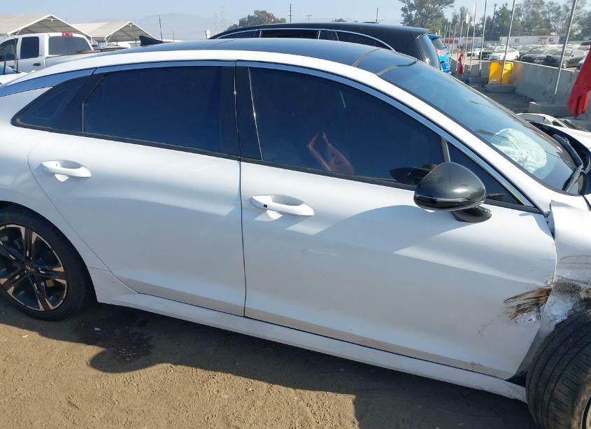 Photo 13 of 2022 Kia K5 GT-LINE (VIN 5XXG64J2XNG115800)