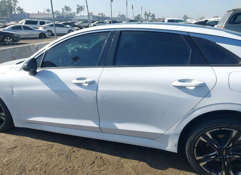 Photo 14 of 2022 Kia K5 GT-LINE (VIN 5XXG64J2XNG115800)