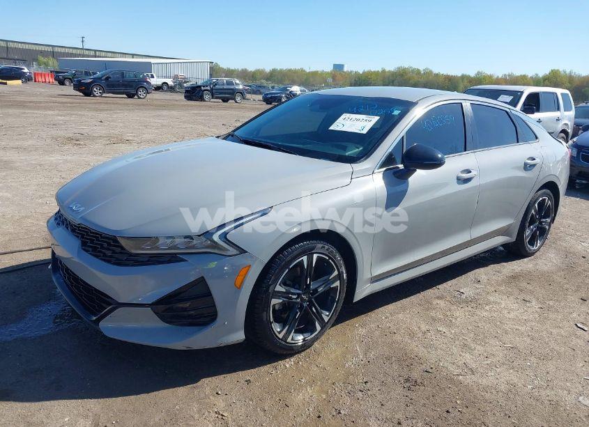 Photo 2 of 2022 Kia K5 GT-LINE (VIN 5XXG64J2XNG135898)