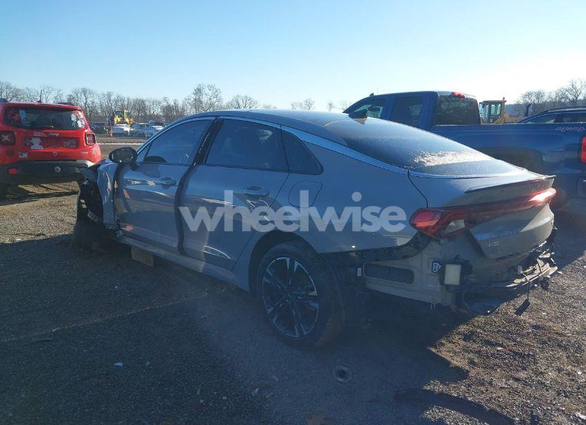 Photo 3 of 2023 Kia K5 GT-LINE (VIN 5XXG64J2XPG209470)