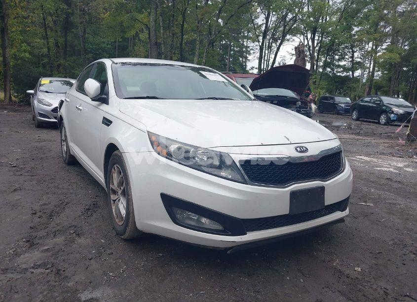 2012 Kia Optima LX (VIN 5XXGM4A70CG035128) main photo