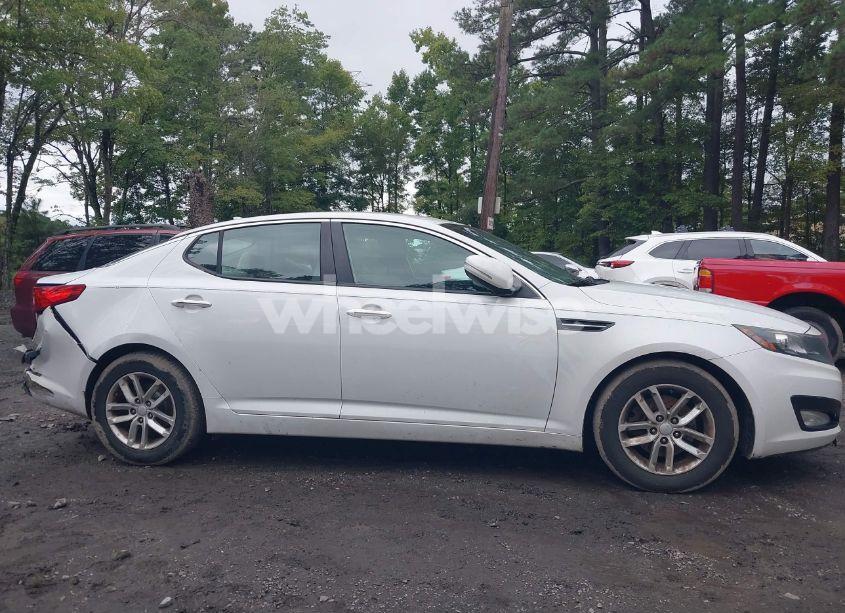Photo 13 of 2012 Kia Optima LX (VIN 5XXGM4A70CG035128)