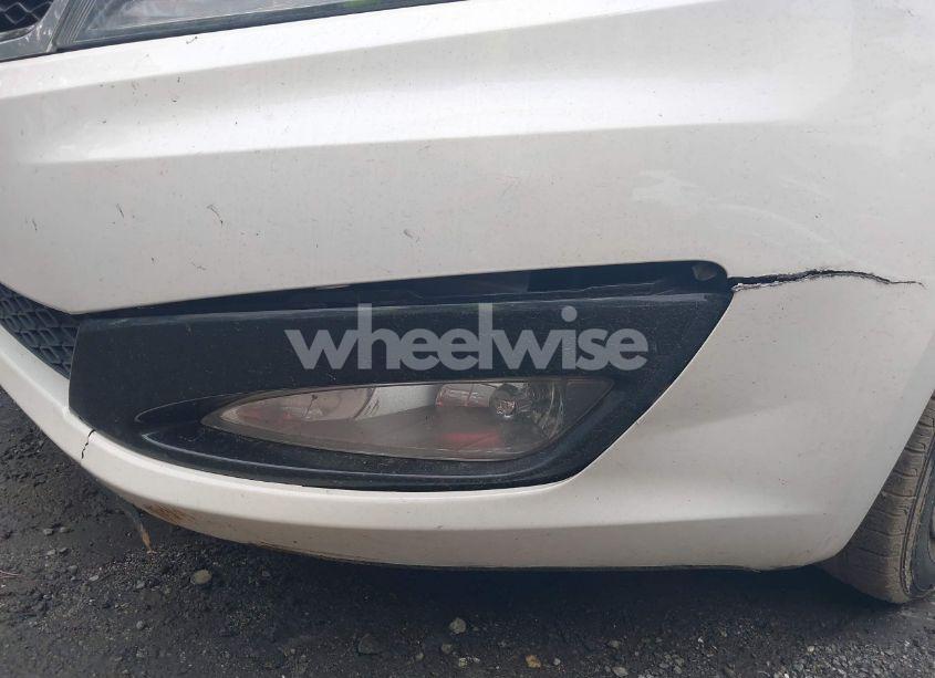 Photo 6 of 2012 Kia Optima LX (VIN 5XXGM4A70CG035128)