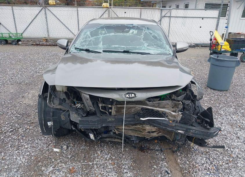 Photo 6 of 2012 Kia Optima LX (VIN 5XXGM4A70CG038076)