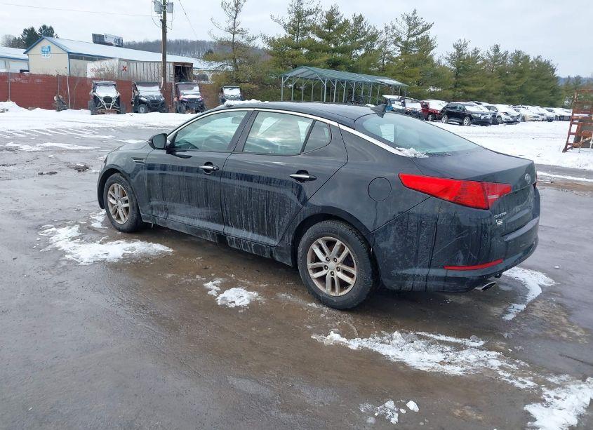 Photo 3 of 2012 Kia Optima LX (VIN 5XXGM4A70CG049692)
