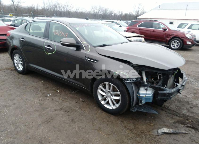 2012 Kia Optima LX (VIN 5XXGM4A70CG055363) main photo