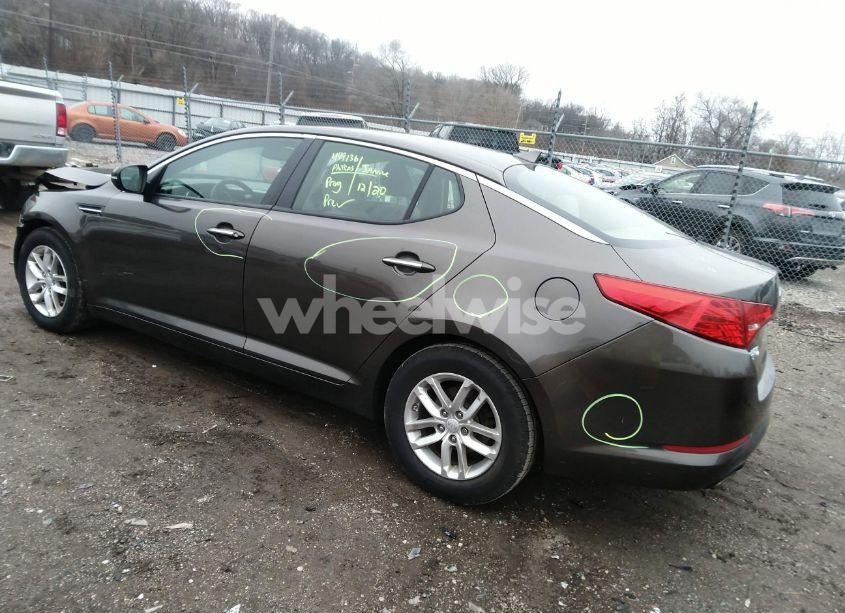 Photo 3 of 2012 Kia Optima LX (VIN 5XXGM4A70CG055363)