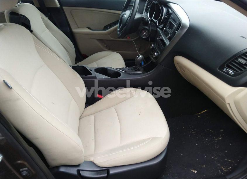 Photo 5 of 2012 Kia Optima LX (VIN 5XXGM4A70CG055363)