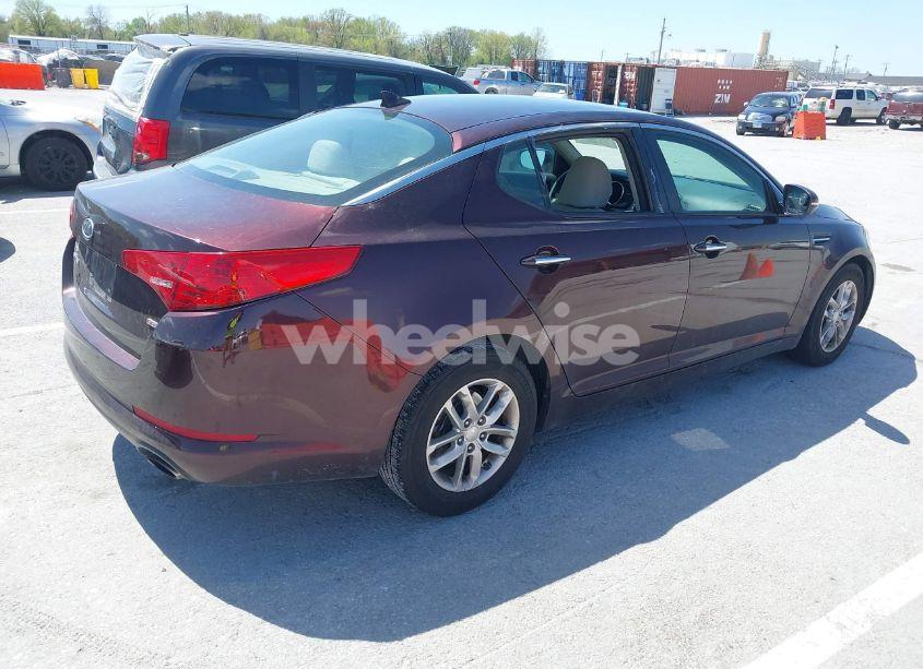 Photo 4 of 2012 Kia Optima LX (VIN 5XXGM4A70CG063026)