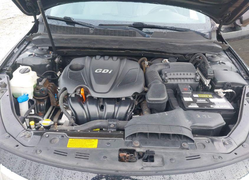 Photo 10 of 2012 Kia Optima LX (VIN 5XXGM4A70CG064502)