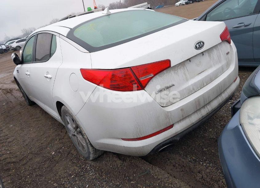Photo 3 of 2012 Kia Optima LX (VIN 5XXGM4A70CG069005)