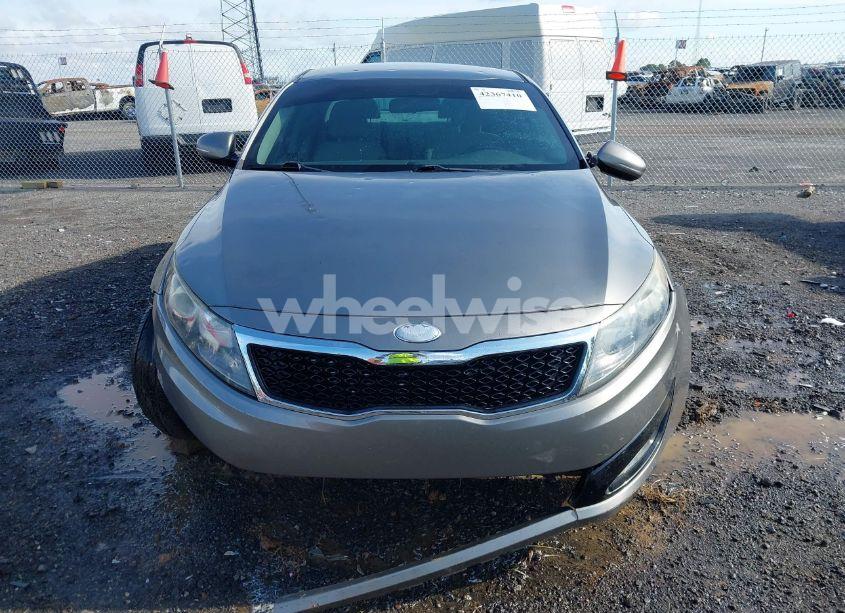 Photo 12 of 2013 Kia Optima LX (VIN 5XXGM4A70DG098022)