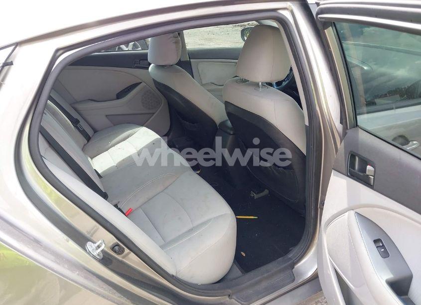 Photo 8 of 2013 Kia Optima LX (VIN 5XXGM4A70DG098148)