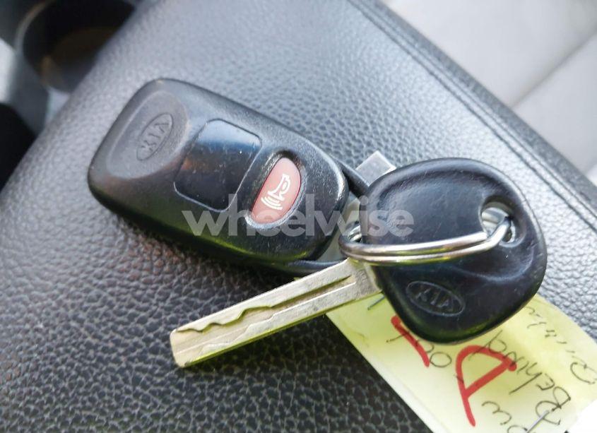 Photo 11 of 2013 Kia Optima LX (VIN 5XXGM4A70DG114798)