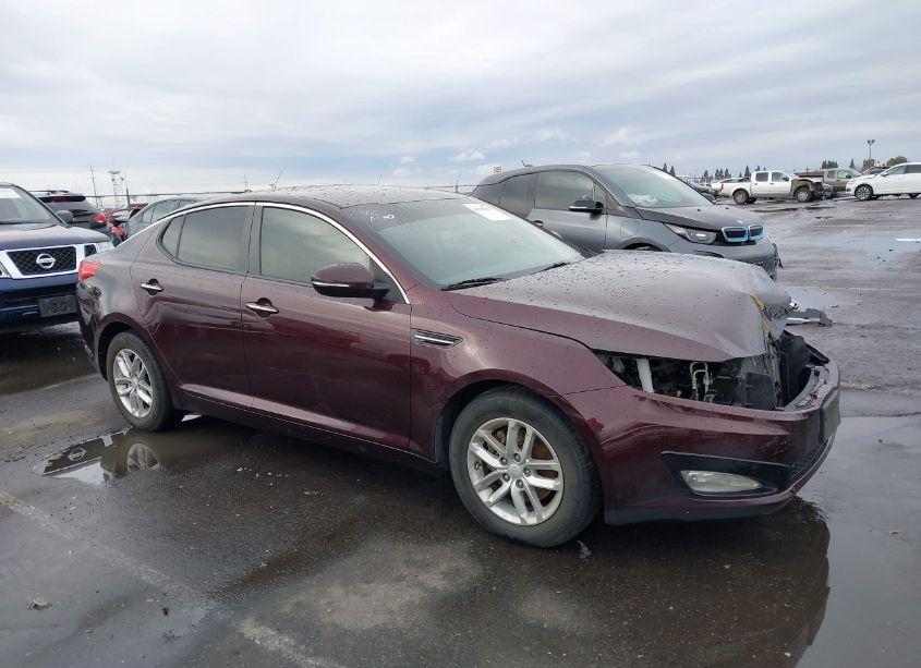 Photo 14 of 2013 Kia Optima LX (VIN 5XXGM4A70DG132296)