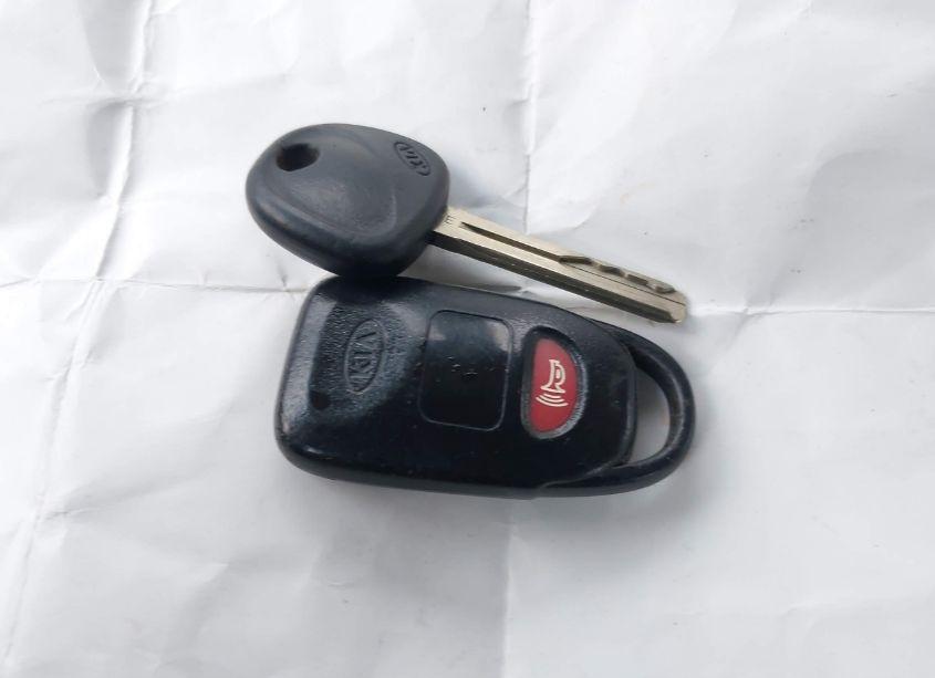 Photo 11 of 2013 Kia Optima LX (VIN 5XXGM4A70DG138258)