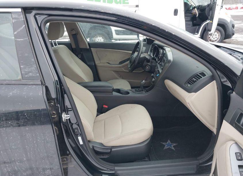 Photo 5 of 2013 Kia Optima LX (VIN 5XXGM4A70DG138258)