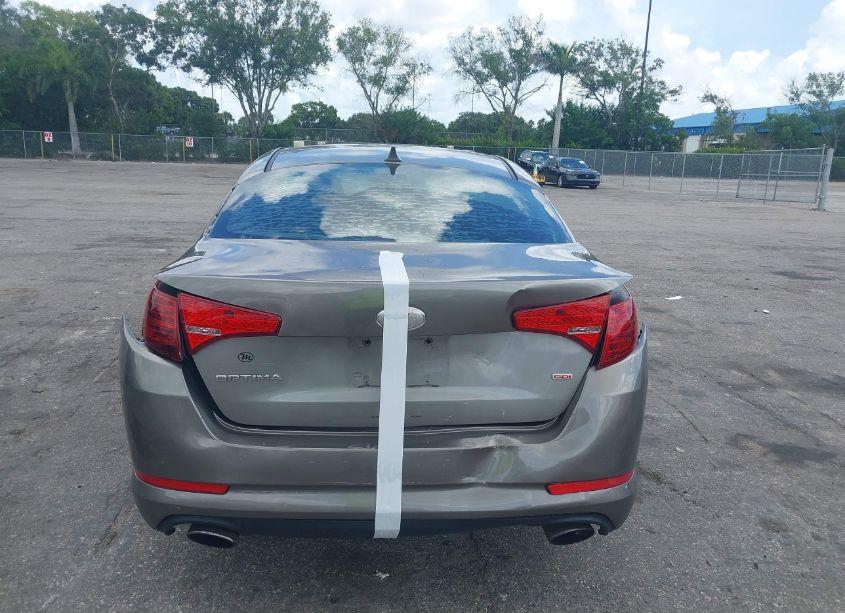 Photo 6 of 2013 Kia Optima LX (VIN 5XXGM4A70DG178775)