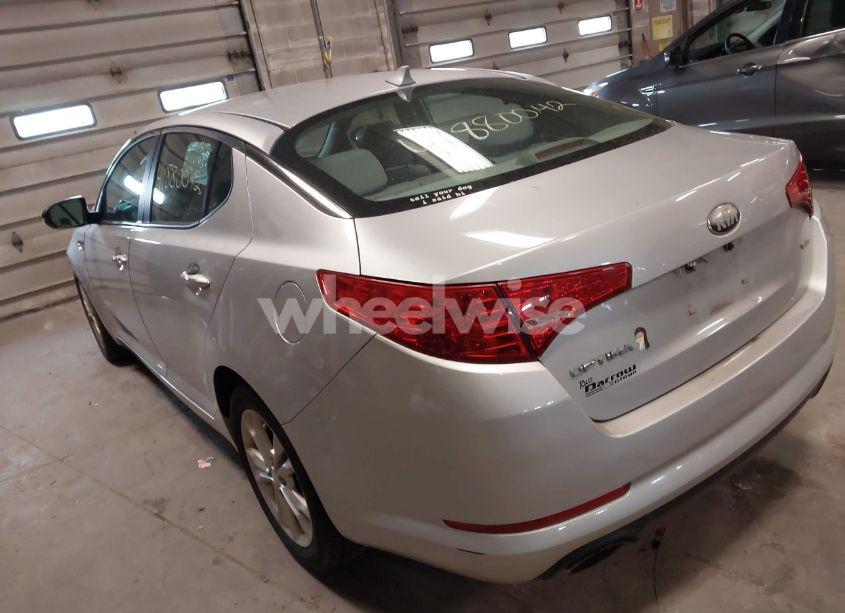 Photo 3 of 2013 Kia Optima LX (VIN 5XXGM4A70DG202444)
