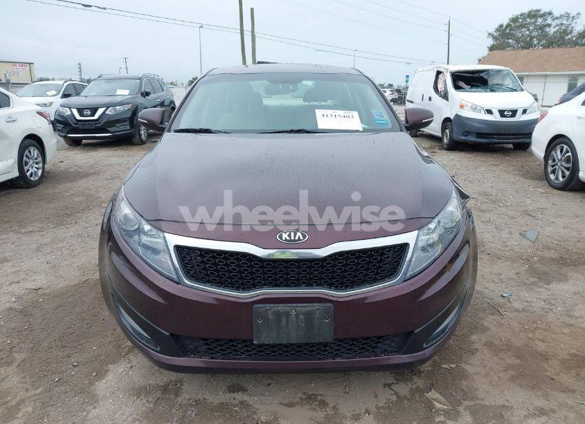 Photo 12 of 2013 Kia Optima LX (VIN 5XXGM4A70DG220930)