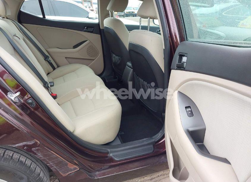 Photo 8 of 2013 Kia Optima LX (VIN 5XXGM4A70DG220930)