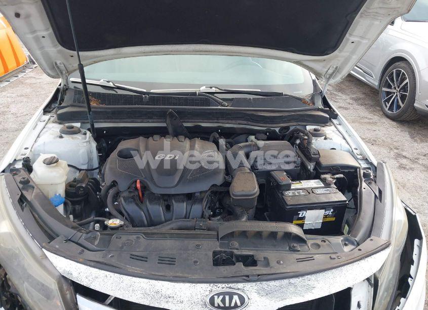 Photo 10 of 2013 Kia Optima LX (VIN 5XXGM4A70DG224542)