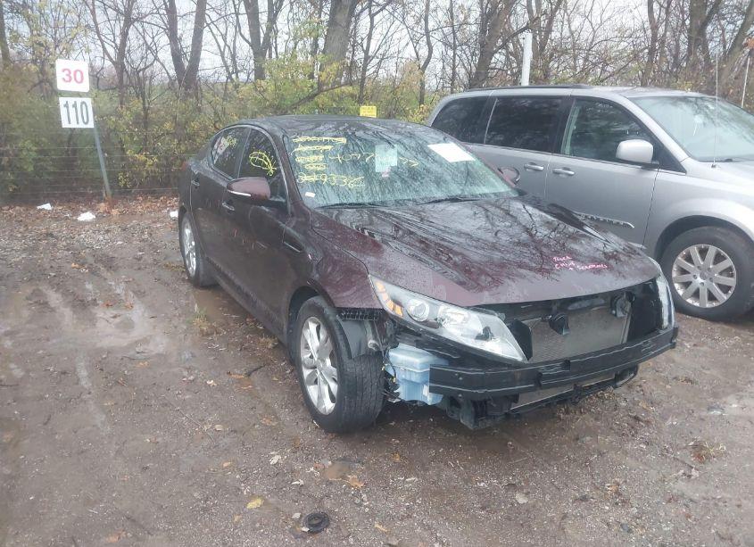 2013 Kia Optima LX (VIN 5XXGM4A70DG229336) main photo