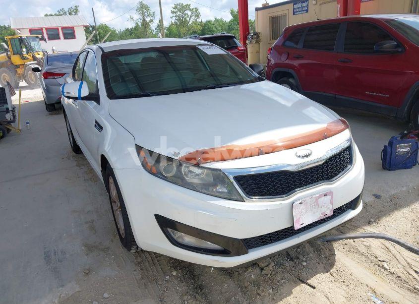 2013 Kia Optima LX (VIN 5XXGM4A70DG232558) main photo