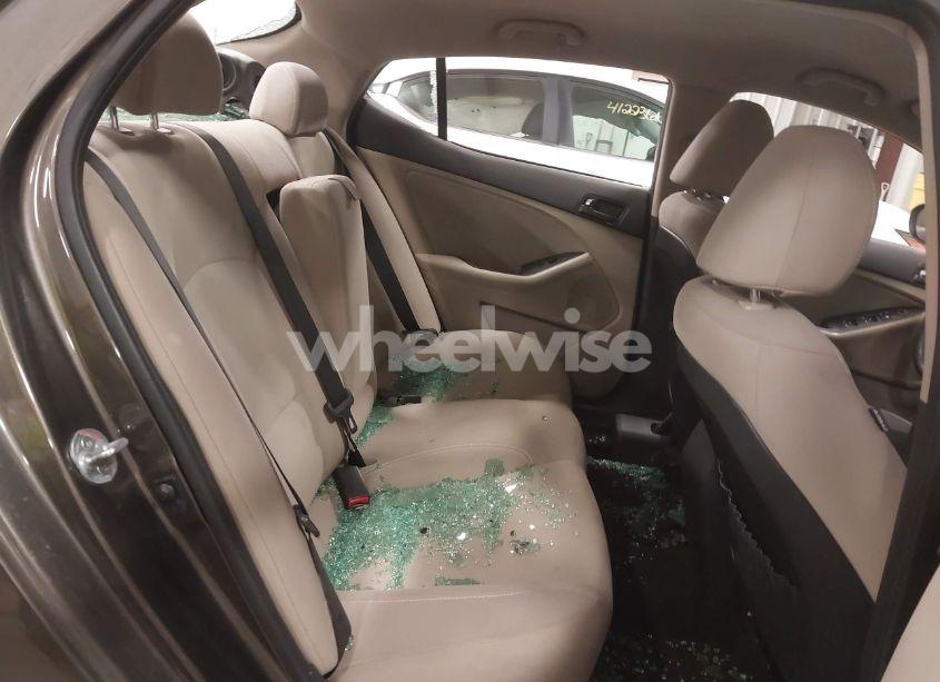 Photo 8 of 2013 Kia Optima LX (VIN 5XXGM4A70DG233967)