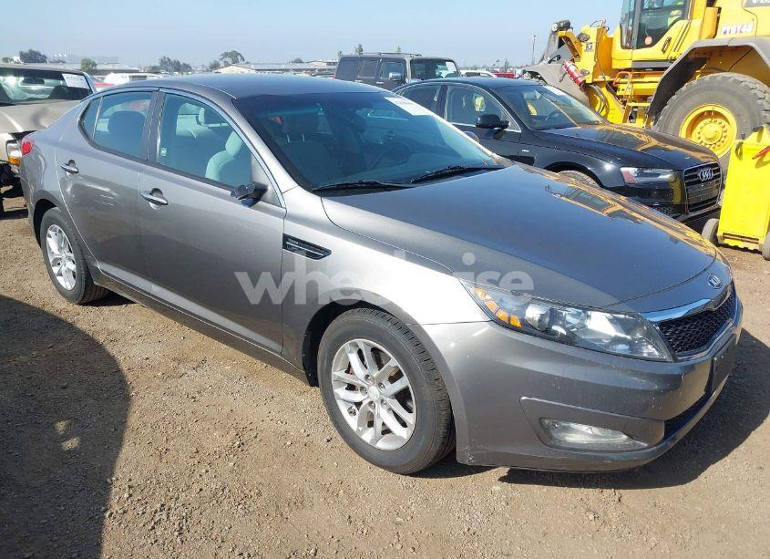 2013 Kia Optima LX (VIN 5XXGM4A70DG234567) main photo