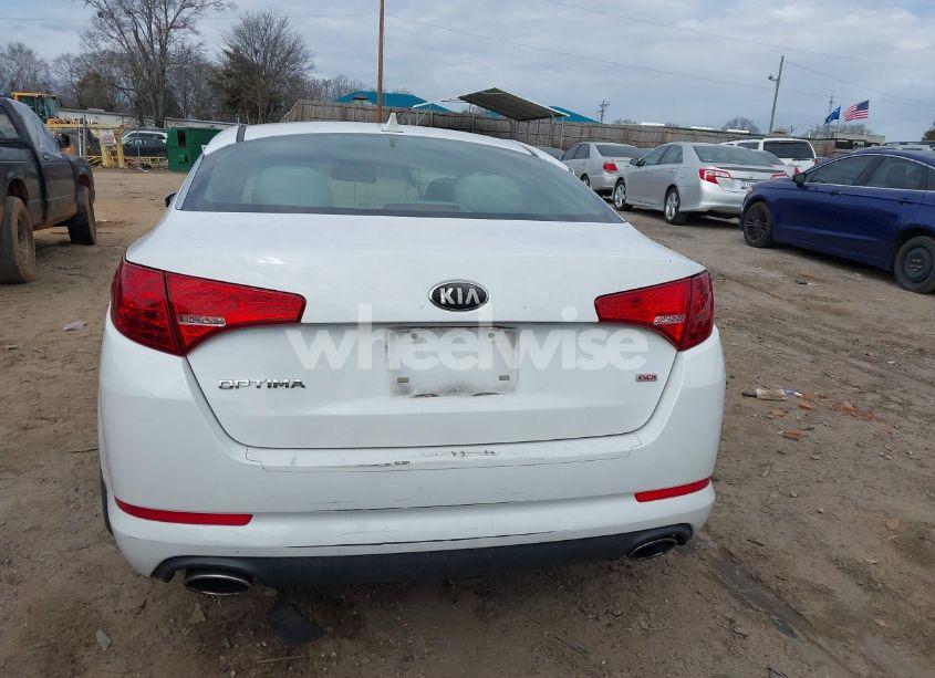 Photo 12 of 2013 Kia Optima LX (VIN 5XXGM4A70DG245357)